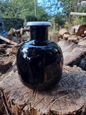 Vase En Verre Opalin Noir Marque Au Coq "Gallo"