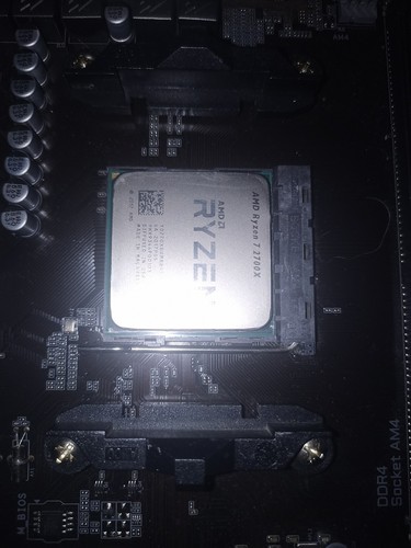 Amd ryzen 2700x 7ghz - 7, 3,7ghz