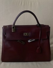 Sac HERMÈS KELLY 32 couleur bordeaux, bon état 