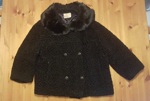 Vtg black curly lamb - black,
