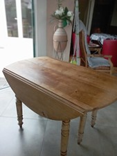 Table ancienne à 2 rallonges, L de 112 à 212 cm , 6 pieds , 12 places, chene