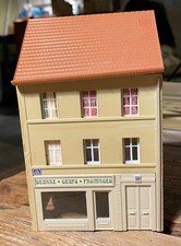 JOUEF HO immeuble angle