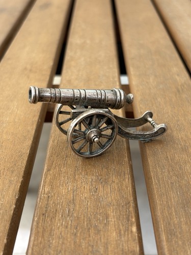 Miniature canon argent - canon, en