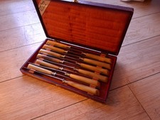 MENAGERE , COFFRET 12 COUTEAUX