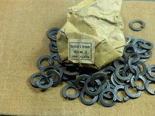 Lot de rondelles grover diamètre 8mm ancien stock de quincaillerie 35 pièces