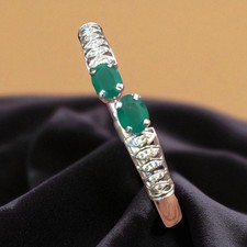 Bracelet manchette émeraude