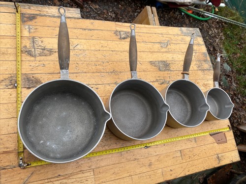 Lot casseroles anciennes - de,