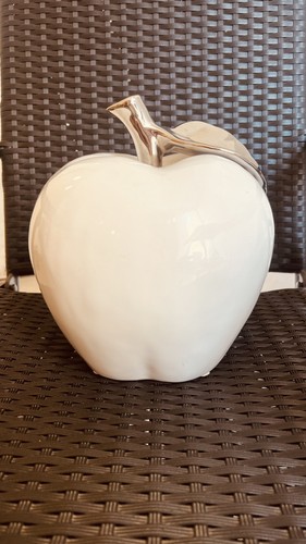 Grande pomme décorative - , en