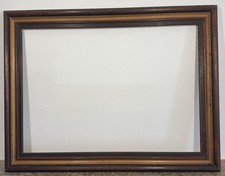 Cadre ancien à moulures 15M