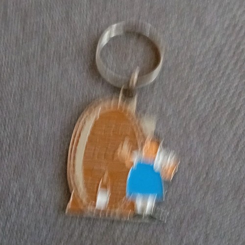 Porte clés métal - métal, émaillé