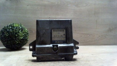 Calculateur moteur renault - calculateur,
