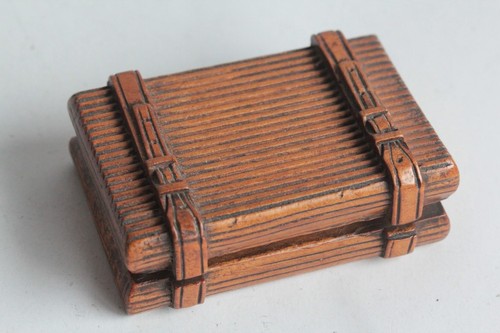 Ancienne boite timbres - ancienne,