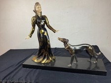 MELANI Salvatore ( 1902-1934 ) Femme aux lévriers en régule art déco Signé