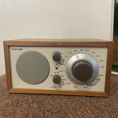 Tivoli audio model one fm - tivoli,