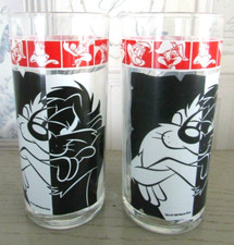 Ensemble de 2 grands verres Warner Bros 1999 Noir et blanc Tazz & Bugs Bunny 