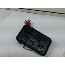 CAJA DE FUSIBLES Volkswagen GOLF 5 2.0 TDI - 16V TURBO 4 MOTION 4X4