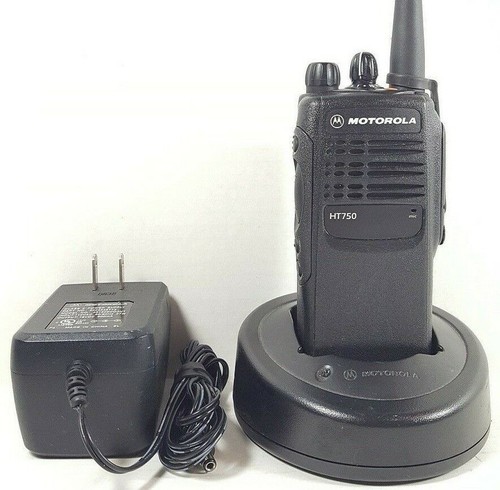 Motorola ht750 vhf 136 - motorola,