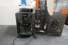 Expresso avec broyeur KRUPS model YY4046FD (Occasion)