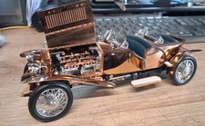 Voiture miniature MEDAILLER