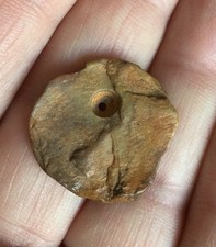 Préhistoire, pendentif jaspe, intact, pas biface, pas hache polie, néolithique 