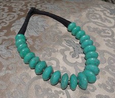 Collier Traditionnel Très