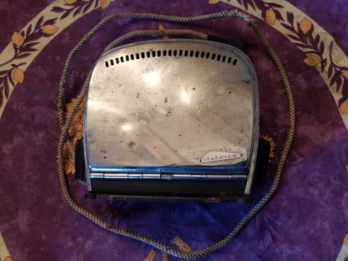 Grille pain toaster ancien - pain,