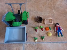 PLAYMOBIL FERME Tracteur Fermière maraicher légumes benne N°4497