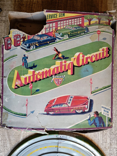 Circuit automobile tôle - en,