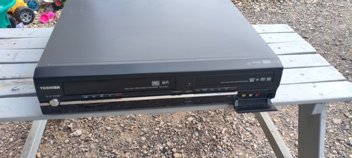 Magnétoscope vhs graveur - et,