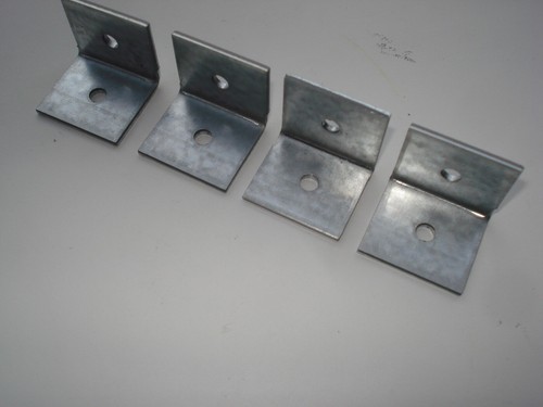 Lot equerres acier - equerres,