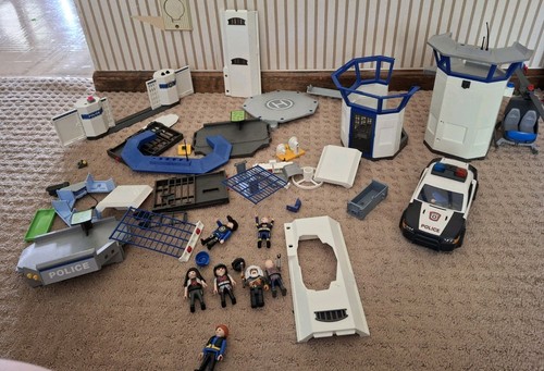 Playmobil police station - playmobil,