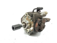 Nissan X-Trail T30 Pompe d'injection de carburant à haute pression AMD186414