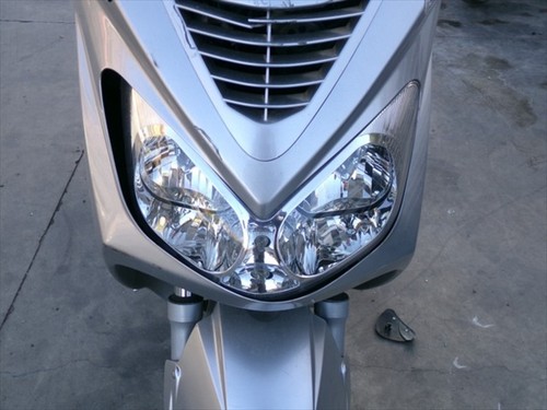 Phare avant 121420 daelim - avant,