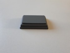 socle en bois peint gris foncé pour figurine ou maquette 9 x 5,5 cm ép 1,8 cm