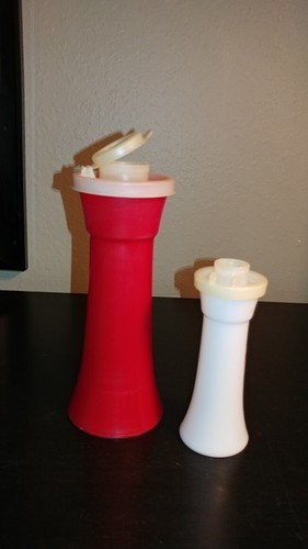 Tupperware lot 831 14 - 18-15, &