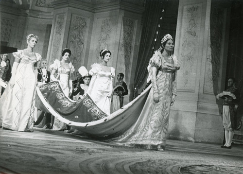 Actrice michèle morgan dans - michèle,