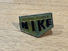 a  PINS PIN DIVERS MODE VETEMENT  NIKE  VINTAGE