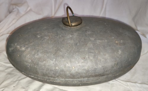 Ancienne bouillotte ovale - , en