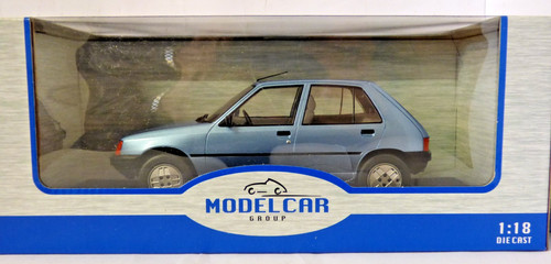 Model car group mcg - mcg, 1:18th