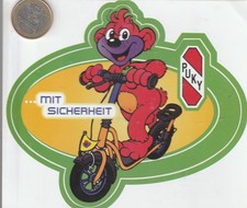 C57 jeux et jouets. Trottinette. PUKY