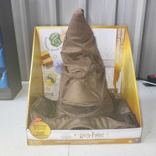 Chapeau De Tri Parlant Réel