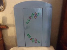 ARMOIRE DE POUPEE ANCIENNE