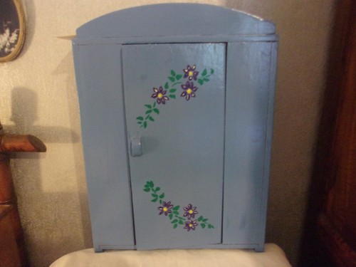 Armoire poupee ancienne - poupee,
