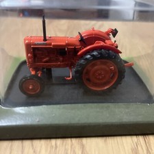 TR65 Tracteur 1/43 universal Hobbies : Nuffield Universal Four 1960