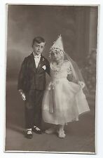 BP229 Carte Photo vintage card RPPC Enfant jeune fille déguisement princesse 