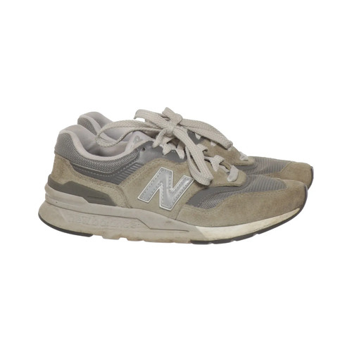 New balance baskets - new, taille