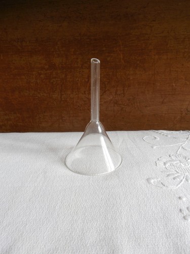 Ancien entonnoir verre - ancien, en