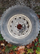 Roues de 4X4  600/16 convient pour Lada ou tracteurs