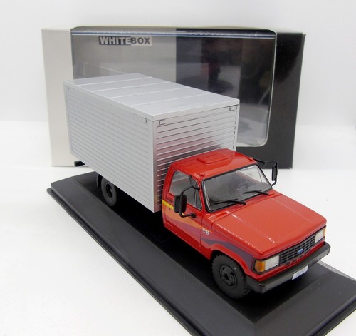 Gc4539 white box chevrolet - /,