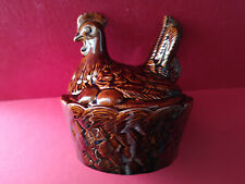 Poule boite pot couvert en céramique  TBE